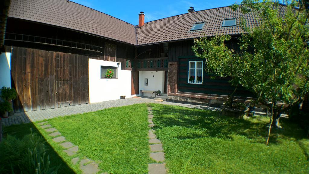 Chalupa Pod Drabskymi Svetnickami Villa Mnichovo Hradiste Exterior photo