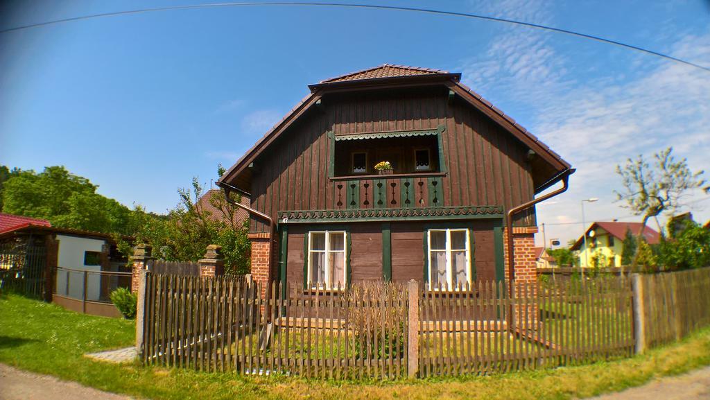 Chalupa Pod Drabskymi Svetnickami Villa Mnichovo Hradiste Exterior photo